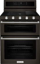 Charger l'image dans la galerie, KitchenAid - 6.7 Cu. Ft. Self-Cleaning Freestanding Double Oven Electric Convection Range
