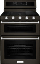 Charger l'image dans la galerie, KitchenAid - 6.7 Cu. Ft. Self-Cleaning Freestanding Double Oven Electric Convection Range
