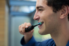 Charger l'image dans la galerie, Philips Sonicare - DiamondClean Smart 9300 Rechargeable Toothbrush
