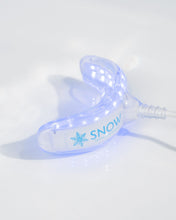 Charger l'image dans la galerie, Snow - Teeth Whitening System
