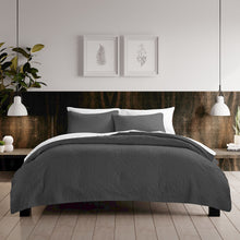 Laai prent in Gallery-kyker, Urban Loft - Rose Quilt Set - Grey Rose 
