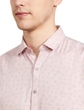 Laai prent in Gallery-kyker, Van Heusen Mans Slim Loslithemp 
