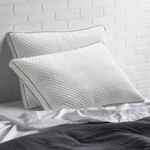 Laai prent in Gallery-kyker, E. Jay Bedding Co Arctic Chill Super Cooling Get Fiber Kussing - Stel van 2 
