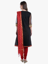Laai prent in Gallery-kyker, Sequin geborduurde Kurta &amp; Dupatta-stel
