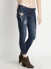 Charger l'image dans la galerie, DJ &amp; C Featherlight Slim Fit Distressed Jeans With Embroidery
